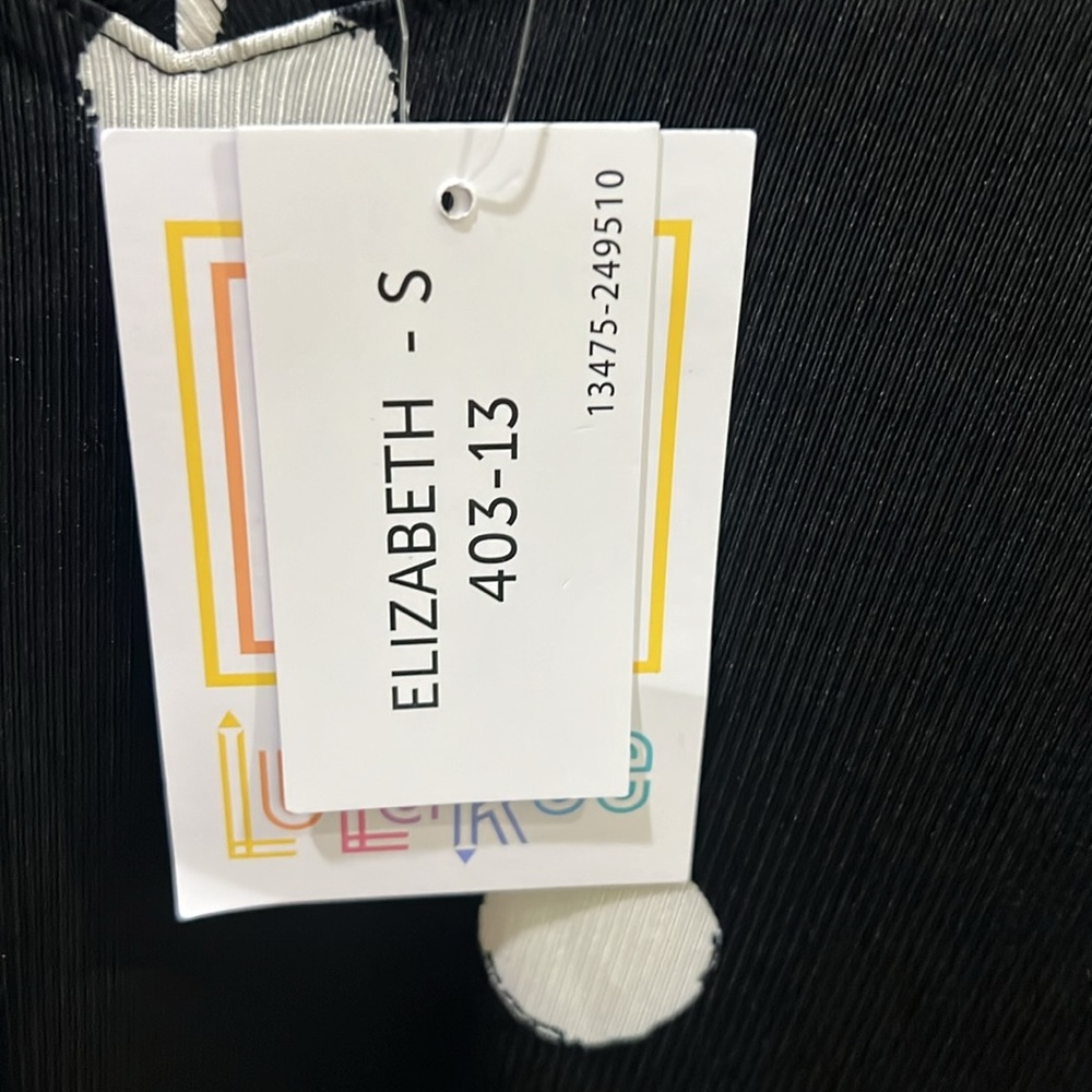 NWT LulaRoe Elizabeth size small - Picture 5 of 5
